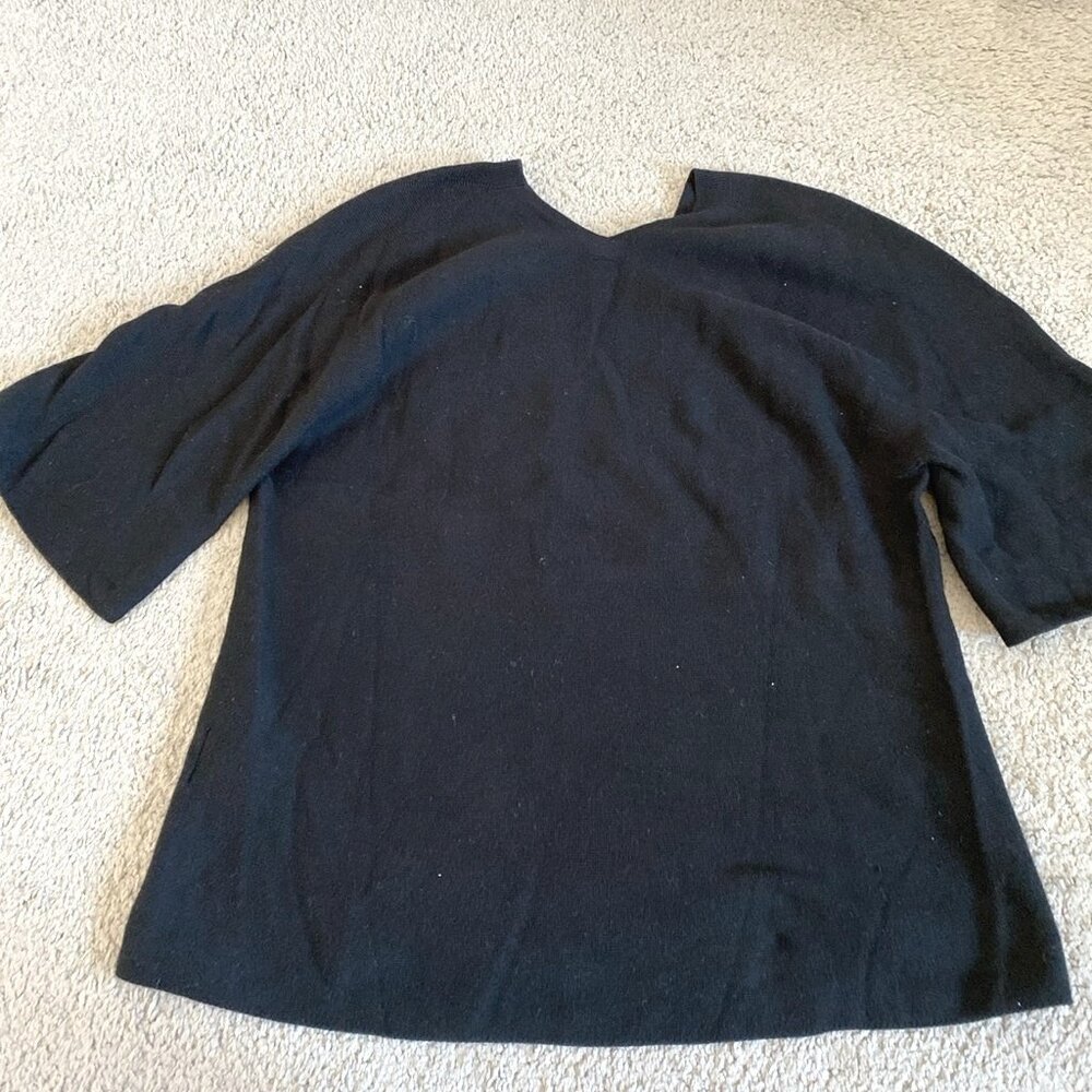 Uniqlo 3D knit balloon sleeve top black M